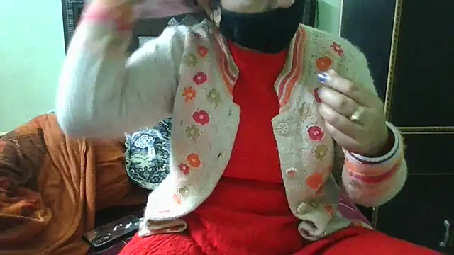 couplesuni online show from 12/16/25, 03:44