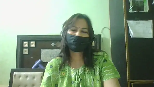 couplesuni online show from 05/08/26, 05:18