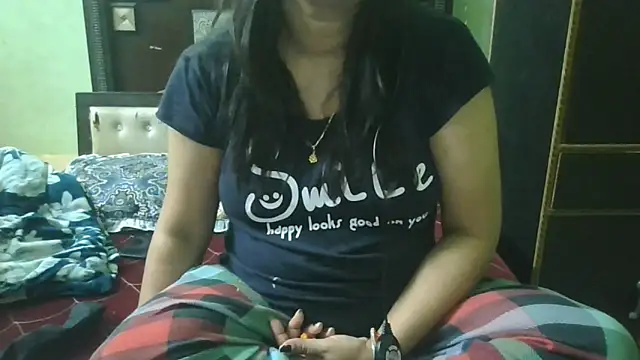 couplesuni online show from 05/11/26, 02:39