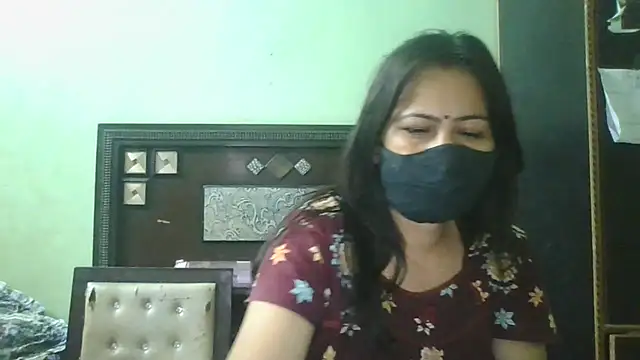 couplesuni online show from 05/13/26, 06:49