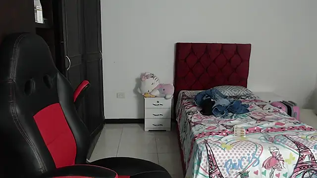 kayla k18 online show from 02/11/25, 01:20