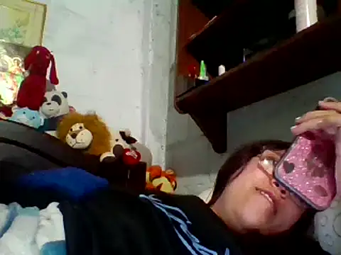 dafne19  online show from 01/28/25, 08:36