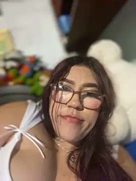 dafne19  online show from 03/21/25, 06:05