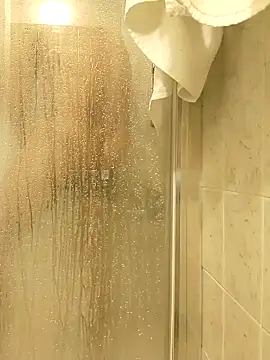 Snapshot of Lobo_1019 chatting on 01/20/25, 07:35 Lobo 1019 online show from 01/20/25, 07:35