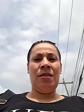 Zaralu  online show from 12/16/24, 07:43