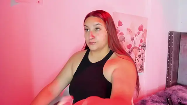 Alaia Cute online show from 10/21/25, 03:18