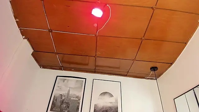 Alaia Cute online show from 12/01/25, 03:33