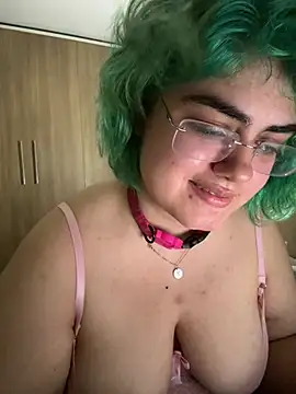 Snapshot of yudrayeb chatting on 01/26/25, 03:48 yudrayeb online show from 01/26/25, 03:48