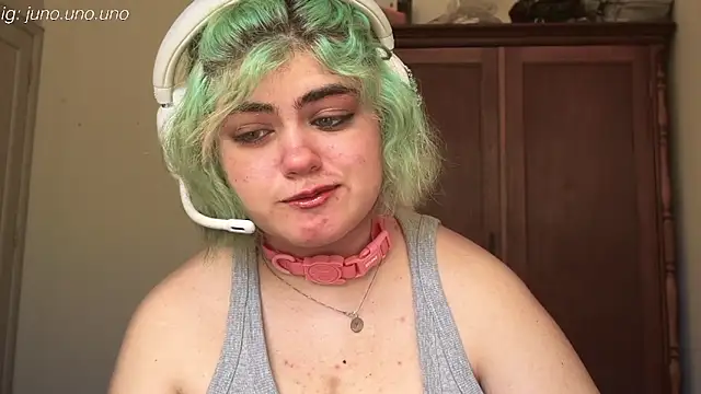 Snapshot of yudrayeb chatting on 02/28/25, 12:20 yudrayeb online show from 02/28/25, 12:20