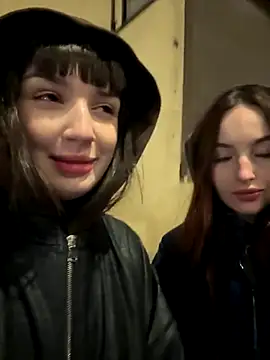 Snapshot of Sophie_Avory chatting on 12/05/24, 04:31 Sophie Avory online show from 12/05/24, 04:31