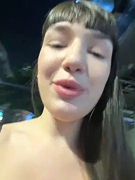 Snapshot of Sophie_Avory chatting on 01/02/25, 02:57 Sophie Avory online show from 01/02/25, 02:57