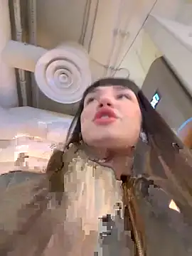 Snapshot of Sophie_Avory chatting on 02/06/25, 03:31 Sophie Avory online show from 02/06/25, 03:31