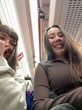 Snapshot of Sophie_Avory chatting on 02/16/25, 08:11 Sophie Avory online show from 02/16/25, 08:11