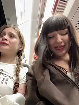 Snapshot of Sophie_Avory chatting on 03/01/25, 08:10 Sophie Avory online show from 03/01/25, 08:10