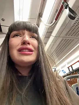 Snapshot of Sophie_Avory chatting on 03/02/25, 08:50 Sophie Avory online show from 03/02/25, 08:50