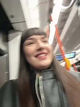 Snapshot of Sophie_Avory chatting on 03/04/25, 07:22 Sophie Avory online show from 03/04/25, 07:22