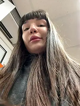 Snapshot of Sophie_Avory chatting on 03/10/25, 09:18 Sophie Avory online show from 03/10/25, 09:18