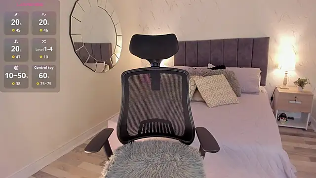 Snapshot of CyntiaAdams chatting on 11/06/25, 07:48 CyntiaAdams online show from 11/06/25, 07:48