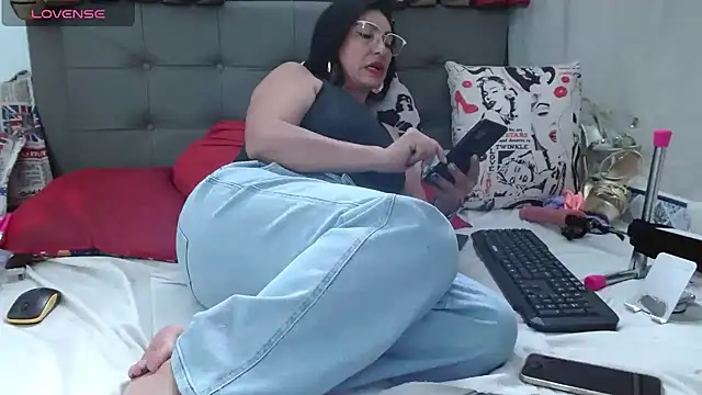 katysquirtdirty online show from 06/04/26, 07:42