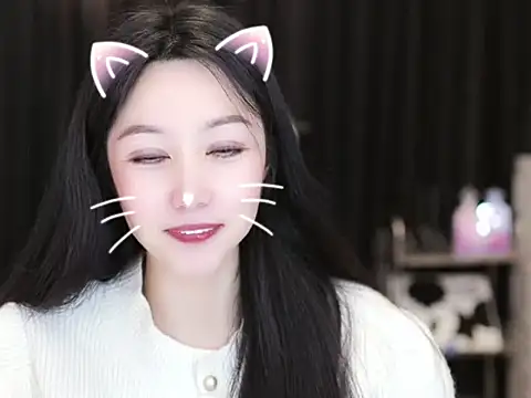 Nuyoah-77 online show from 02/24/25, 04:04