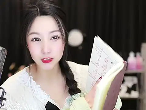 Nuyoah-77 online show from 03/07/25, 07:05