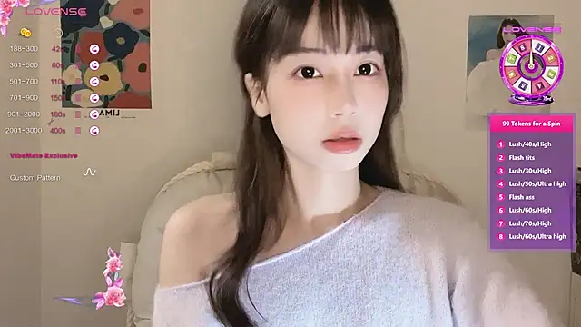 -Hottie online show from 10/24/25, 04:14