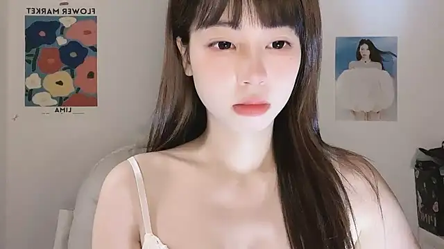 -Hottie online show from 11/05/25, 04:29