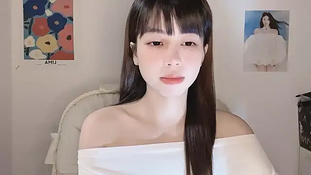 -Hottie online show from 11/15/25, 04:14