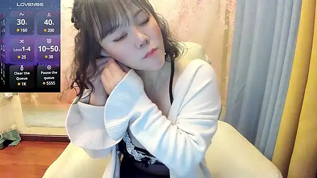 Pennyee online show from 03/15/25, 12:24