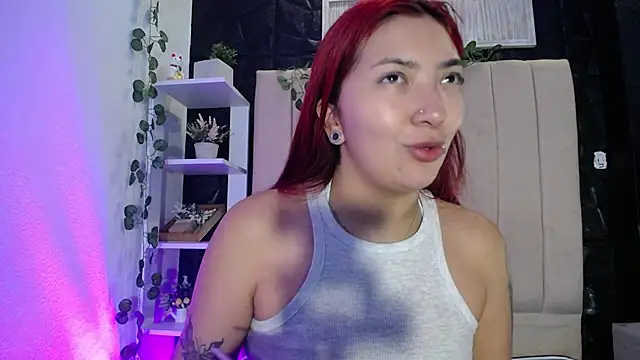 Snapshot of Mia_Rinn chatting on 01/22/25, 01:00 Mia Rinn online show from 01/22/25, 01:00