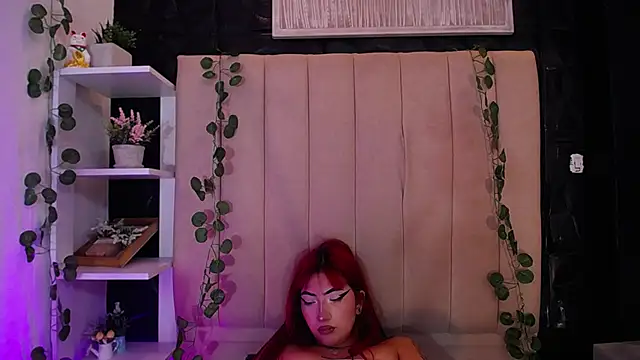 Snapshot of Mia_Rinn chatting on 02/03/25, 07:52 Mia Rinn online show from 02/03/25, 07:52