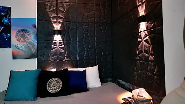 graceymilf666 online show from 12/04/25, 11:30