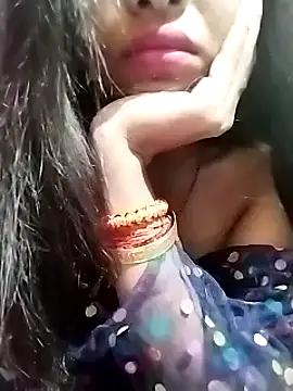 Snapshot of Hotty-Divya chatting on 12/10/24, 02:16 Hotty-Divya online show from 12/10/24, 02:16