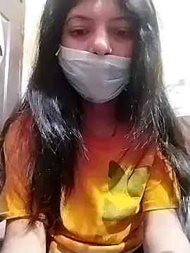 Snapshot of Hotty-Divya chatting on 12/20/24, 02:19 Hotty-Divya online show from 12/20/24, 02:19