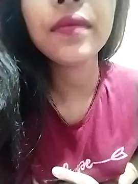 Snapshot of Hotty-Divya chatting on 12/30/24, 08:43 Hotty-Divya online show from 12/30/24, 08:43