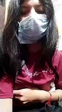 Snapshot of Hotty-Divya chatting on 01/02/25, 02:33 Hotty-Divya online show from 01/02/25, 02:33