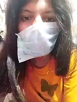 Snapshot of Hotty-Divya chatting on 01/02/25, 02:35 Hotty-Divya online show from 01/02/25, 02:35