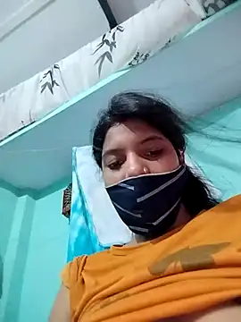 Snapshot of Hotty-Divya chatting on 09/20/25, 09:54 Hotty-Divya online show from 09/20/25, 09:54