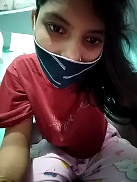 Snapshot of Hotty-Divya chatting on 09/21/25, 03:35 Hotty-Divya online show from 09/21/25, 03:35