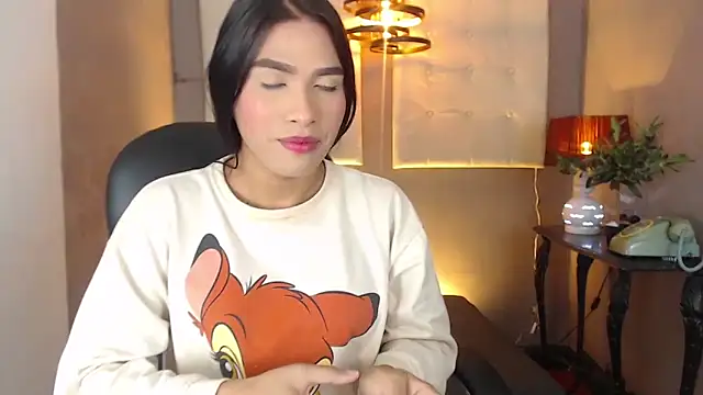 Snapshot of Greys_ath chatting on 11/27/25, 04:14 Greys ath online show from 11/27/25, 04:14