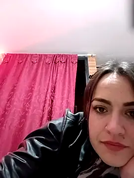 Lesly 10- online show from 03/23/25, 01:42