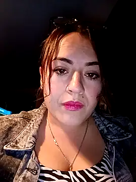 Lesly 10- online show from 09/25/25, 12:03