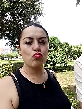 Lesly 10- online show from 09/25/25, 05:49