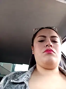 Lesly 10- online show from 10/20/25, 04:29