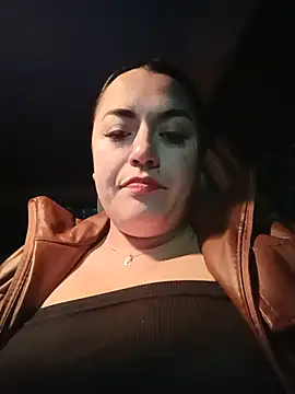 Lesly 10- online show from 05/13/26, 11:44