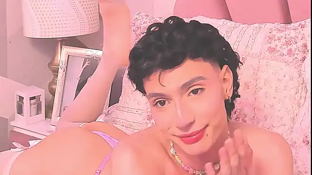 KylieMonnett online show from 06/13/26, 06:39
