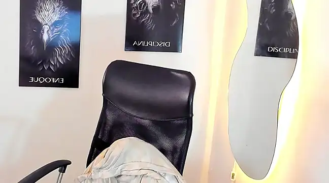 Snapshot of Andrew_wolf7 chatting on 03/06/25, 02:40 Andrew wolf7 online show from 03/06/25, 02:40