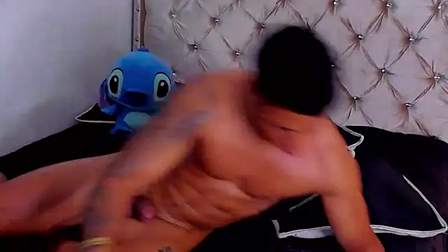 Snapshot of Andrew_wolf7 chatting on 11/16/25, 08:09 Andrew wolf7 online show from 11/16/25, 08:09