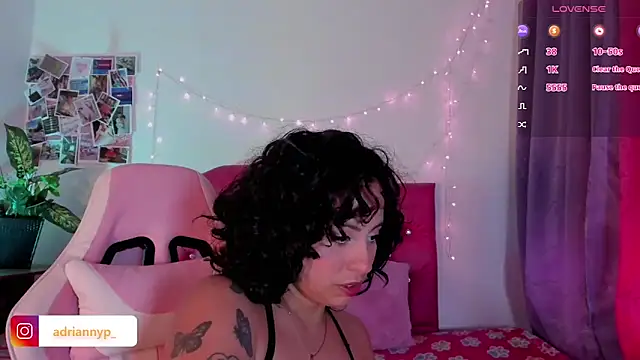 Snapshot of adriannyp_1 chatting on 03/04/25, 08:49 adriannyp 1 online show from 03/04/25, 08:49