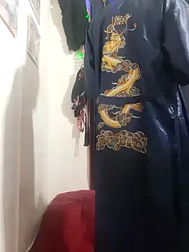 yezz3011 online show from 01/04/25, 04:55